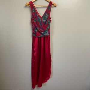 Vintage Delicates Size Large Red Satin Chemise Full Gown floral Lingerie union